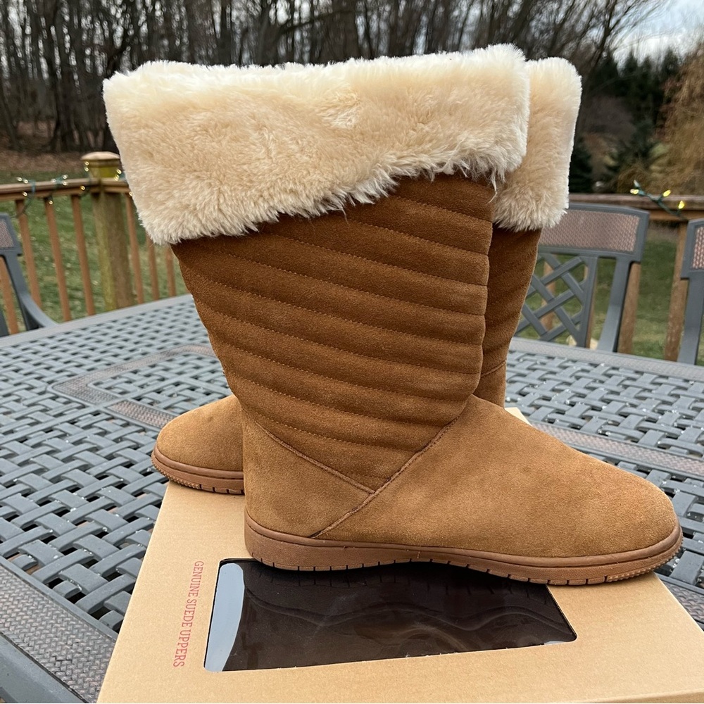 Tan suede cold weather boots. Mid calf. Size 11